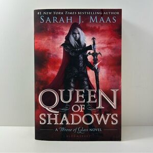 Queen of Shadows Book by Sarah J. Maas Throne of Glass
